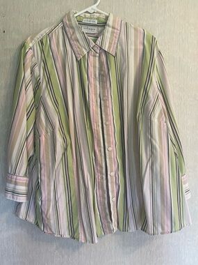 C0030 villager Pastel Stripe Button-Up Blouse in Green, Pink, White